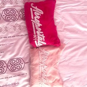 Aeropostale lightweight NYC pullover hoodies